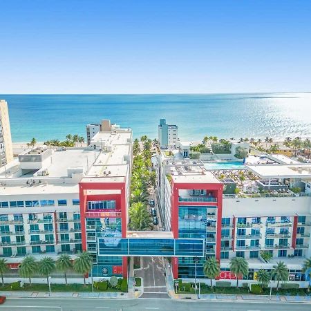 Best Stay - Rooftop Pool - Hollywood Beach Board - Walk المظهر الخارجي الصورة