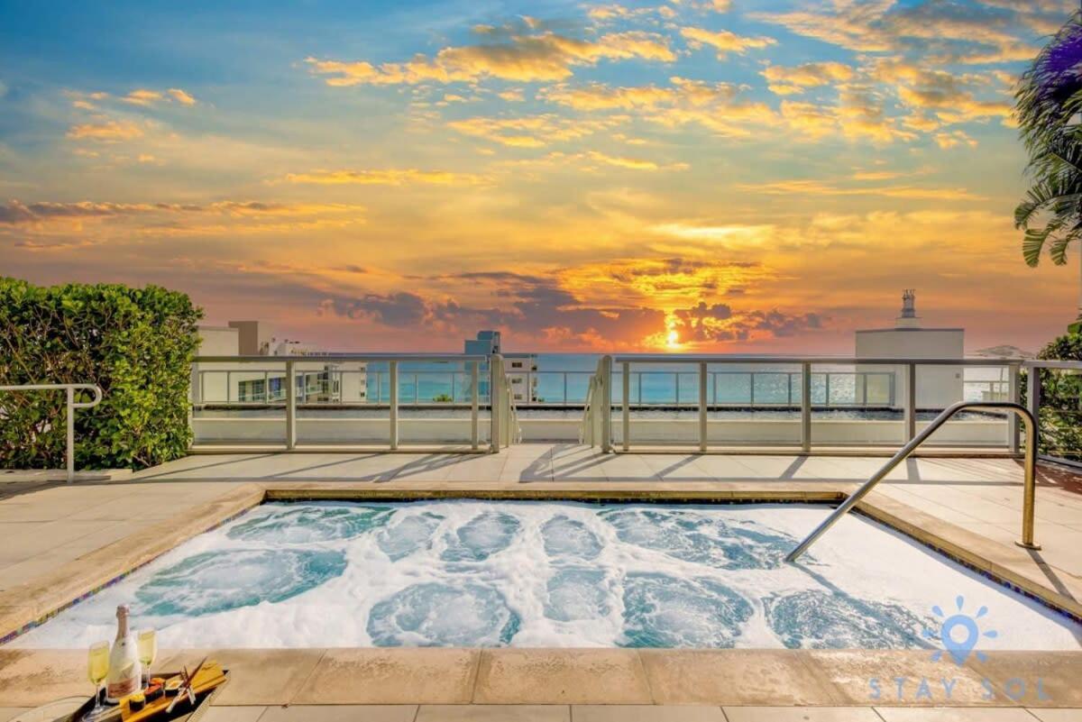 Best Stay - Rooftop Pool - Hollywood Beach Board - Walk المظهر الخارجي الصورة