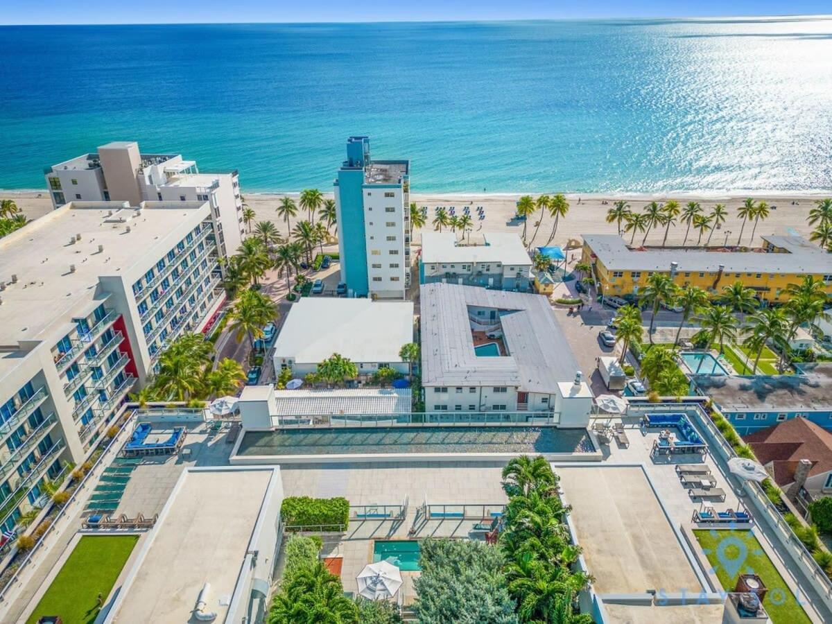 Best Stay - Rooftop Pool - Hollywood Beach Board - Walk المظهر الخارجي الصورة