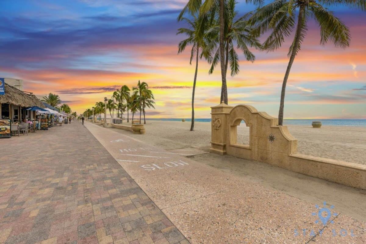 Best Stay - Rooftop Pool - Hollywood Beach Board - Walk المظهر الخارجي الصورة